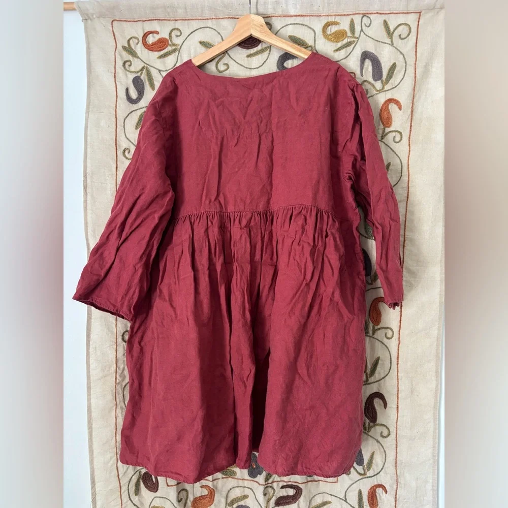 Button-Front Linen Dress - Picture 2 of 3